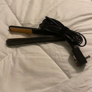 ❌SOLD❌ Chi straightener